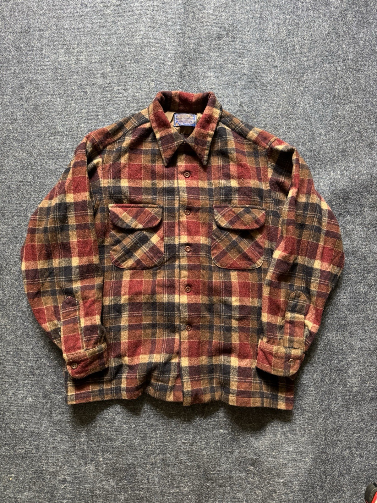 Vintage 1960’s Loop Collar Plaid Pendleton Flannel Sized L