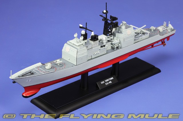 Hobby Master 1:700 Ticonderoga-class Cruiser USN USS Yorktown