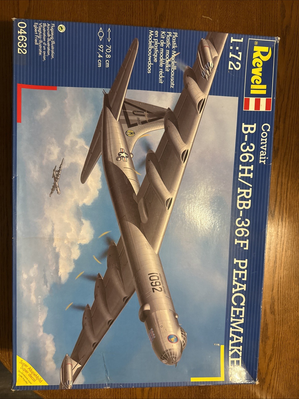 Revell 1:72 Convair B-36H/RB-36F Peacemaker Bomber Model Airplane New