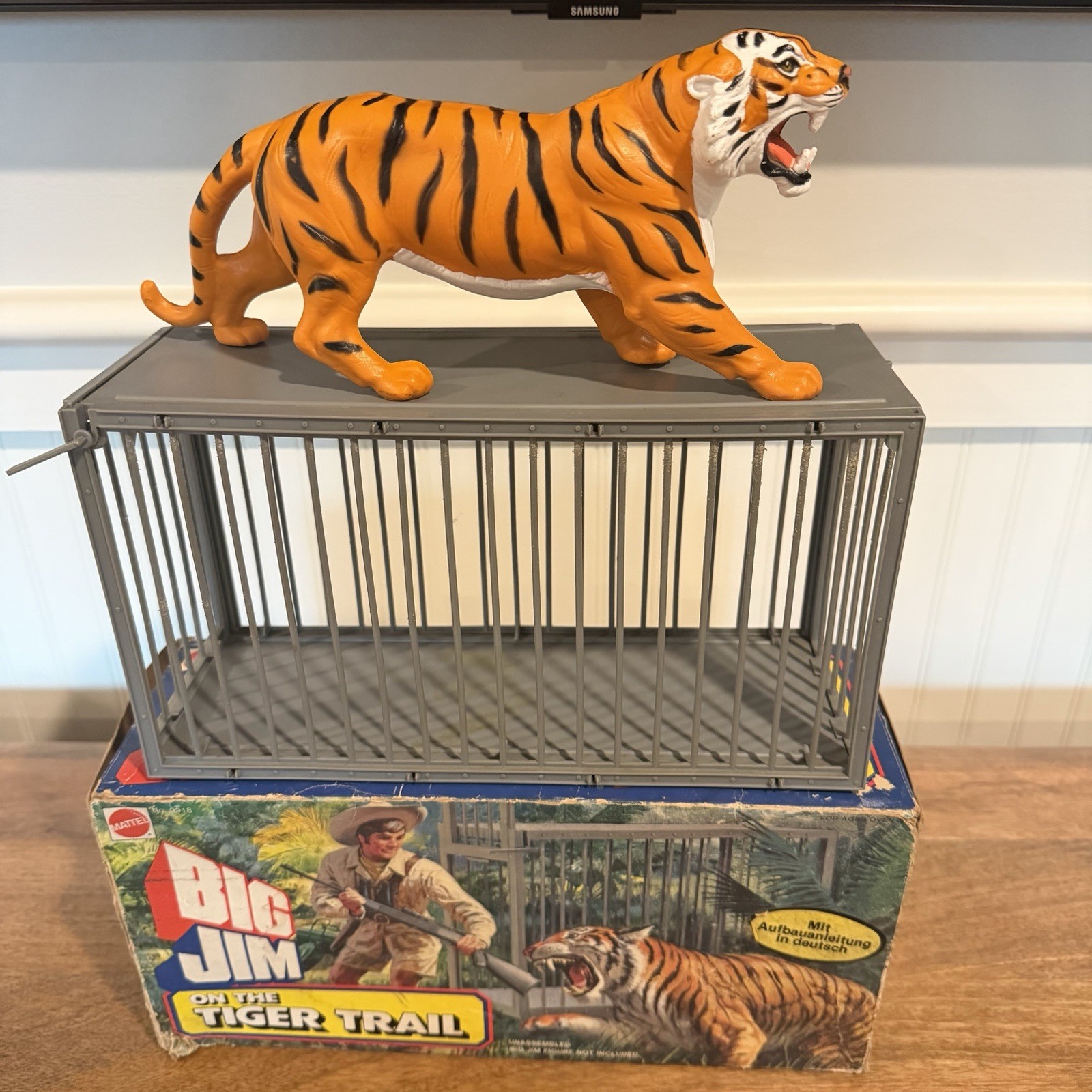 Vintage 1976 Mattel Big Jim On The Tiger Trail Jungle Cat & Trappin’ Cage CIB