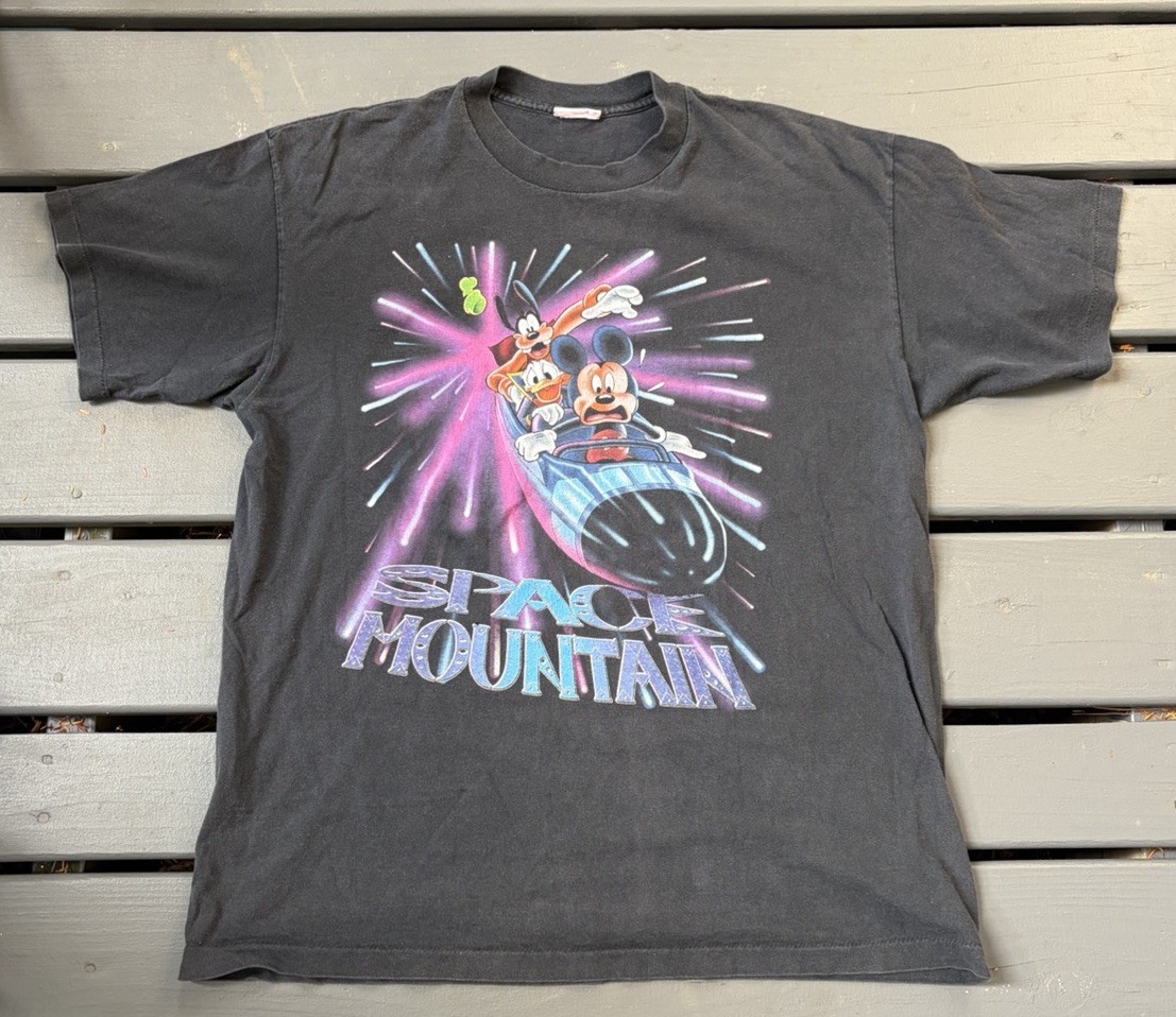 Vintage 1990’s Disney Space Mountain Theme Park Ride Tshirt Size XL