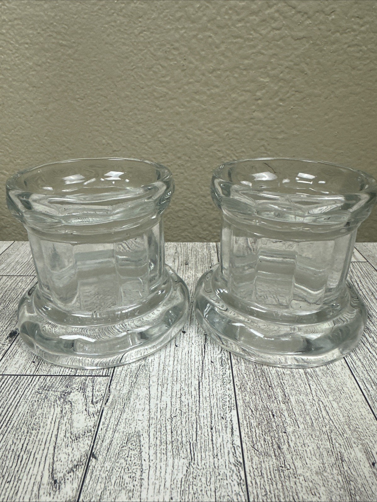 2 Pc Home Interiors glass candle holder\'s Home Interiors USA 2 Pc Home Interiors glass candle holder\'s Home Interiors USA