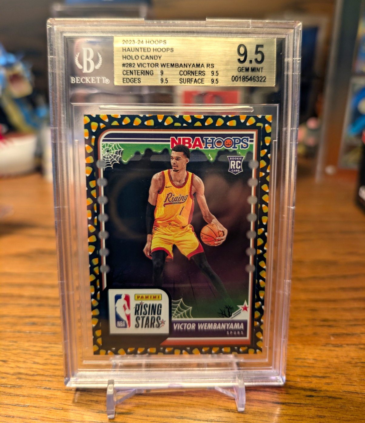 2023-24 Panini Haunted Hoops Victor Wembanyama Rookie Holo Candy SP  BGS 9.5💎