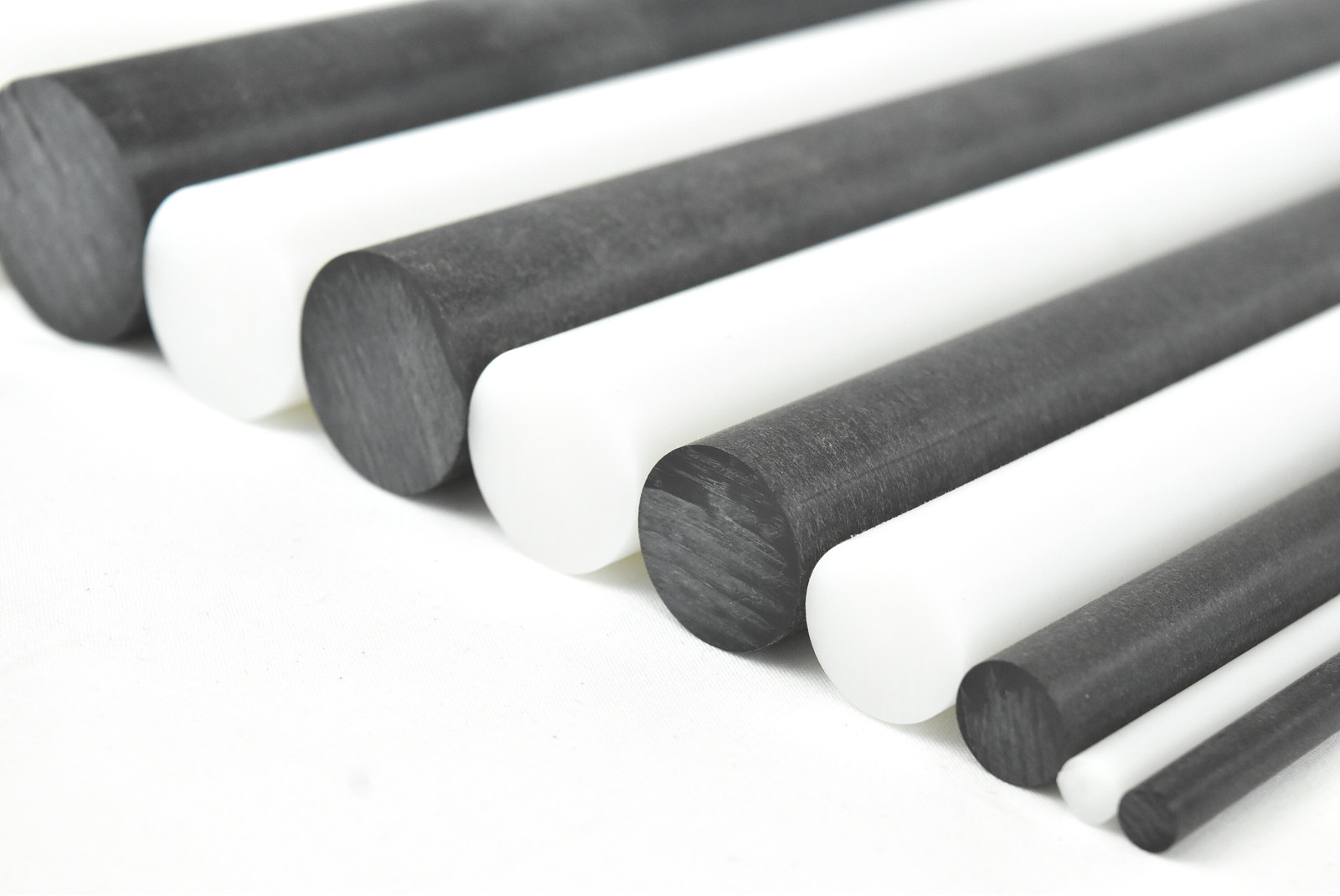 BuyPlastic Black Delrin / Acetal Copolymer Rod 2 1/2 BuyPlastic Black Delrin / Acetal Copolymer Rod 2 1/2