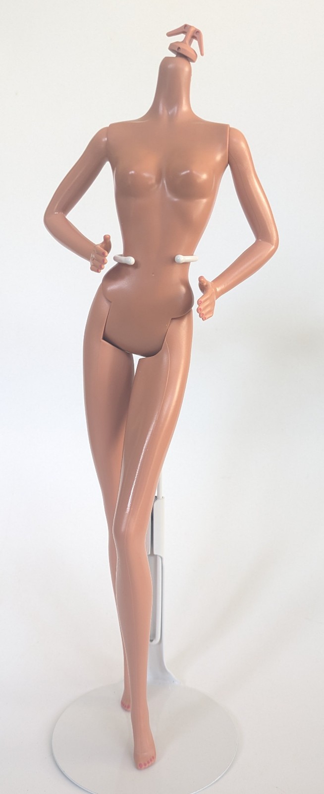 Mattel Barbie Tan Skin Collector Replacement Model Muse Doll Body