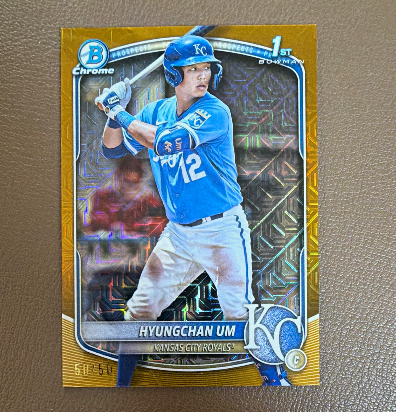 2025 Bowman Chrome Prospects Hyungchan Um Gold Bookend 50/50 #BCP-119 Royals 2025 Bowman Chrome Prospects Hyungchan Um Gold Bookend 50/50 #BCP-119 Royals