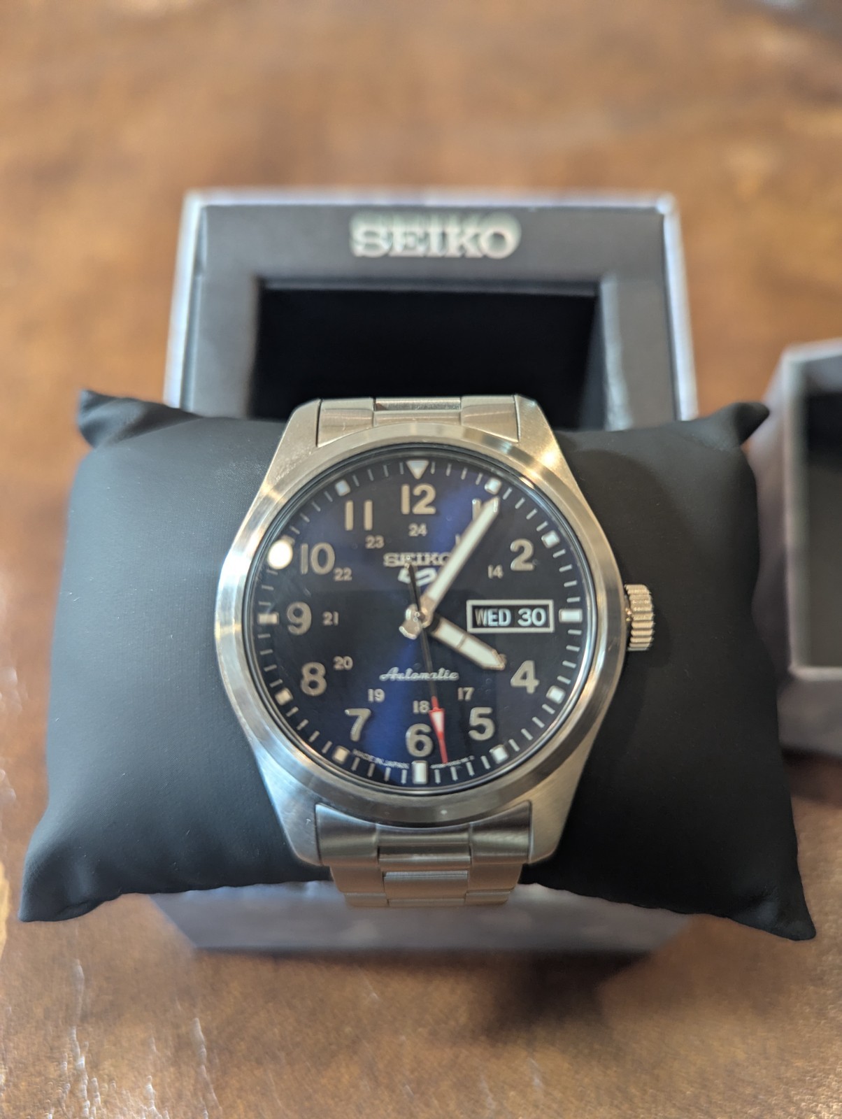 Seiko 5 Sports Blue Men\'s Watch - SRPG29 UPGRADED BRACELET Seiko 5 Sports Blue Men\'s Watch - SRPG29 UPGRADED BRACELET
