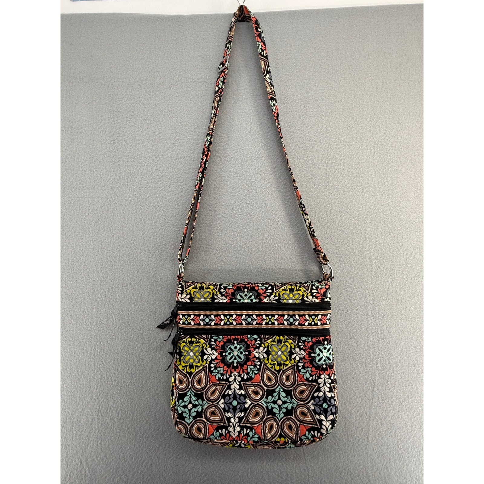 Vera Bradley Provencal Quilted Cotton Crossbody Bag Floral Paisley Multi Color Vera Bradley Provencal Quilted Cotton Crossbody Bag Floral Paisley Multi Color