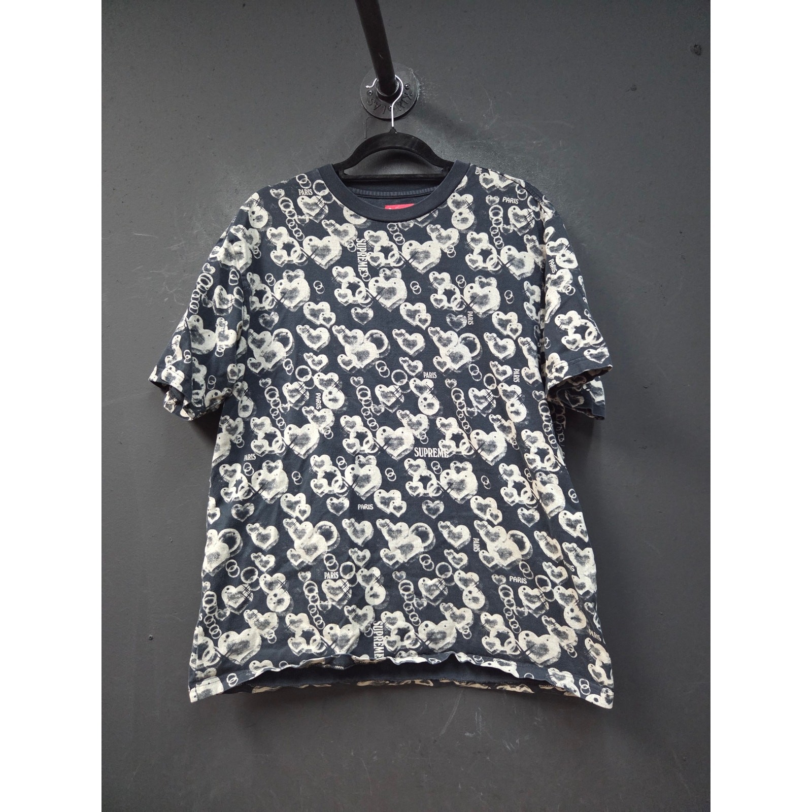 Supreme Hearts S/S Top Tee Size Medium Supreme Hearts S/S Top Tee Size Medium