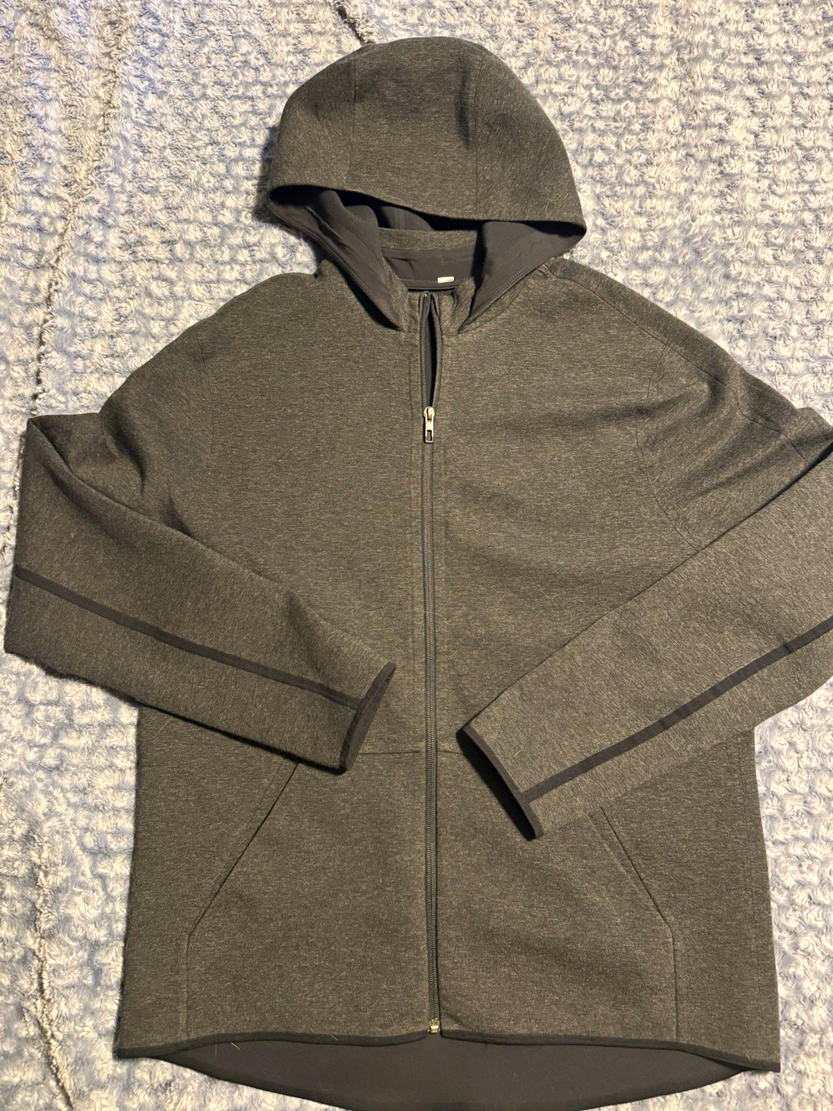 Lululemon Men’s Gray Full Zip Hooded Hoodie Solid Pockets Long Sleeve