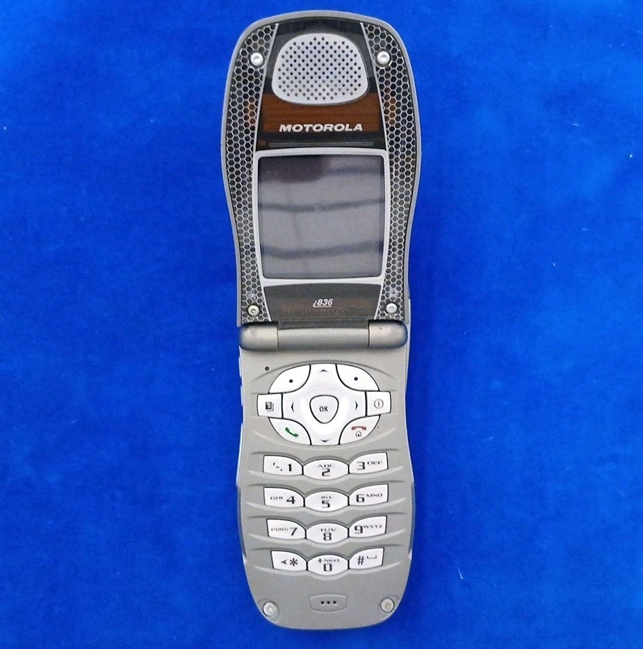 Motorola i836 (Nextel) Flip PPT Cell Phone Rare Untested Motorola i836 (Nextel) Flip PPT Cell Phone Rare Untested