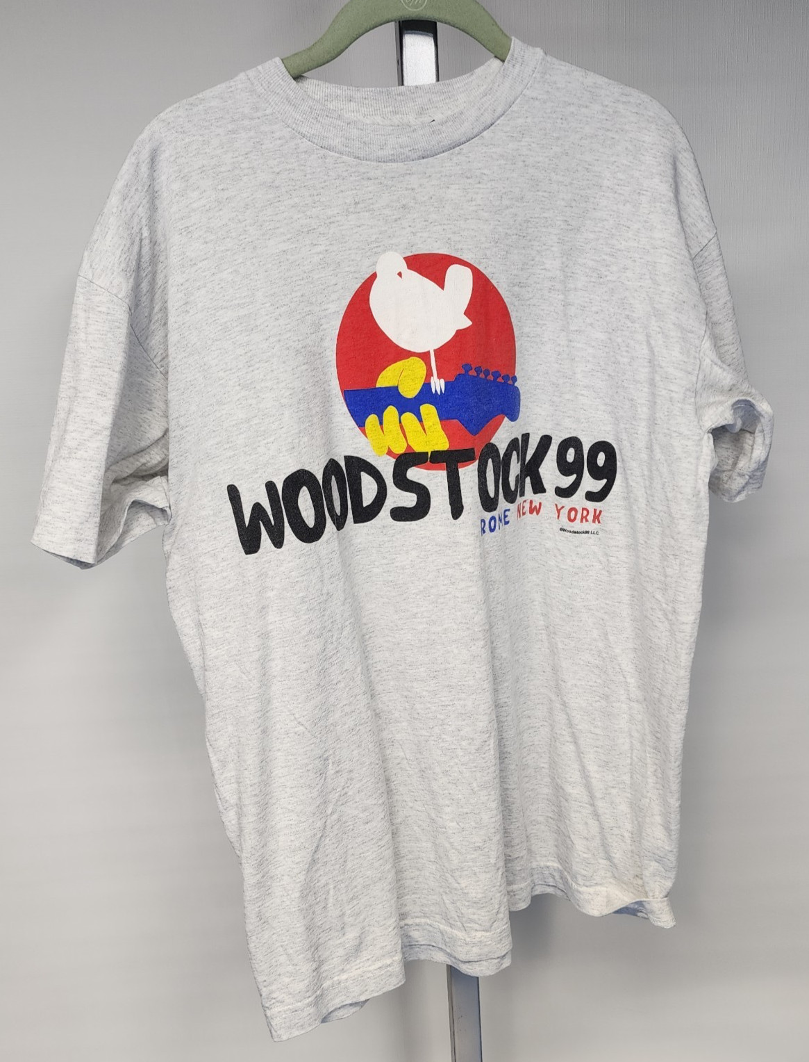 Vintage 1999 Woodstock T Shirt L PolyGram Original Concert 30 Years Peace Music