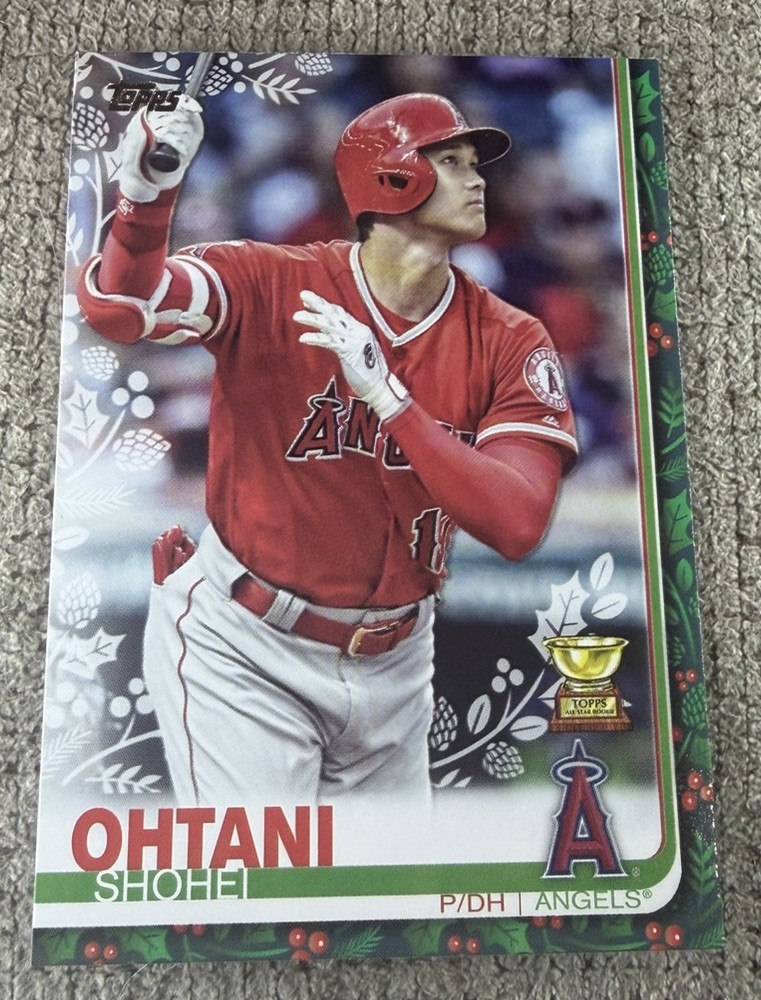 Topps 2019 Holiday Shohei Ohtani Rookie Cup #HW16 Los Angeles Angels Topps 2019 Holiday Shohei Ohtani Rookie Cup #HW16 Los Angeles Angels