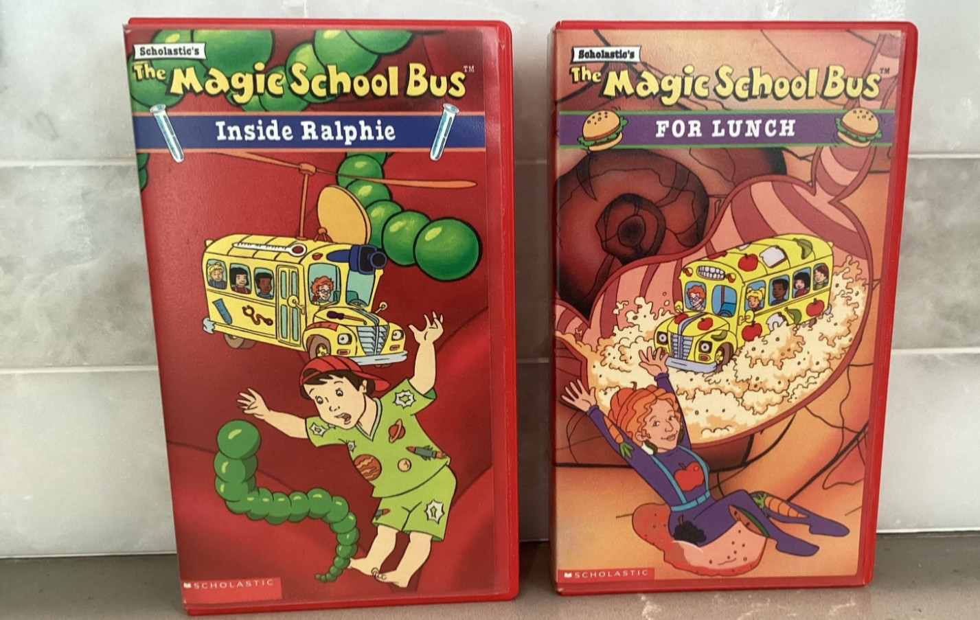 The Magic School Bus VHS Lot of 2 For Lunch and Inside Ralphie Scholastic 1995