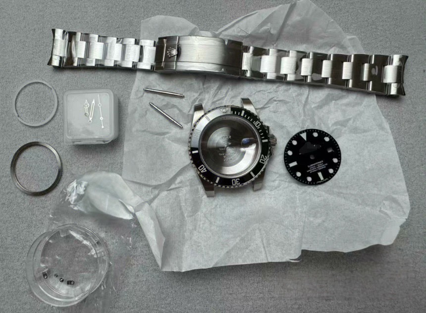 DIY SET for 3135 40MM watch case + dial + hands + Strap sapphire DIY SET for 3135 40MM watch case + dial + hands + Strap sapphire