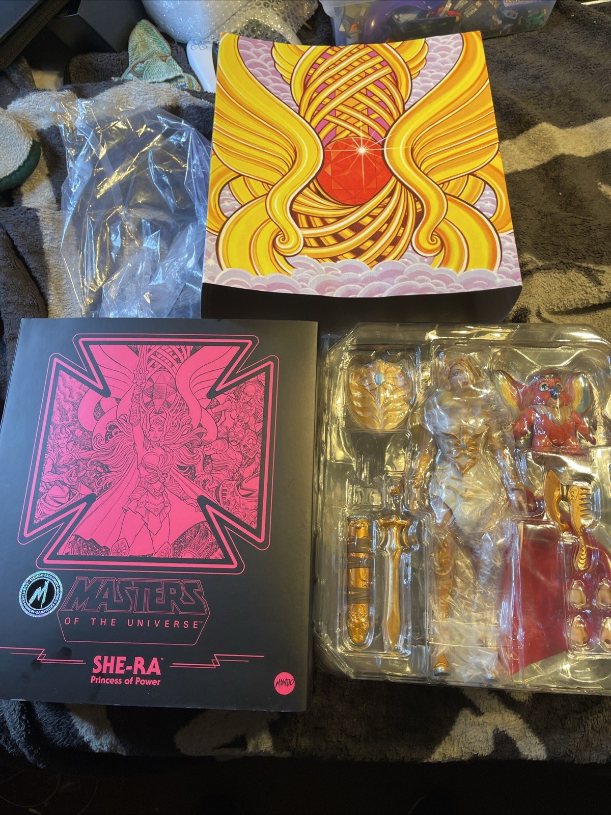 Mondo Exclusive Timed Edition She-Ra Figure Masters Of The Universe Mondo Exclusive Timed Edition She-Ra Figure Masters Of The Universe