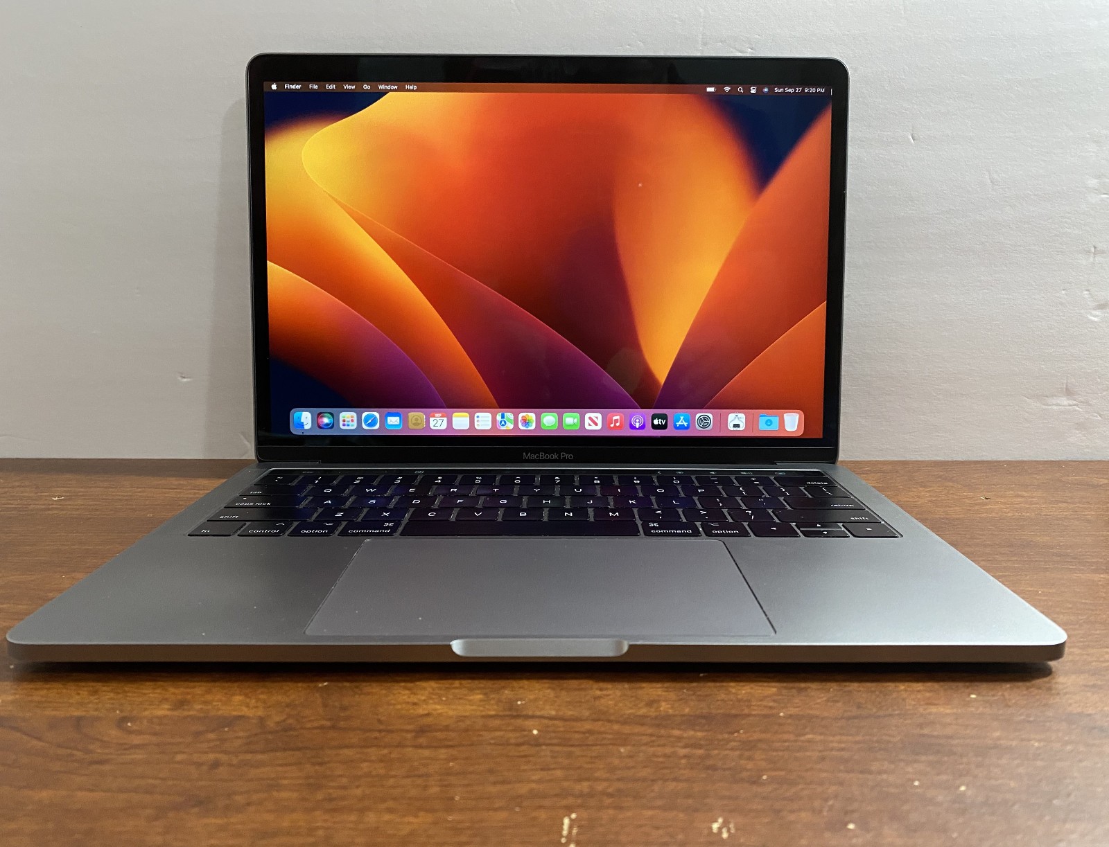 Excellent working Apple MacBook Pro Retina 13  2017 16GB,  512GB SSD WOW