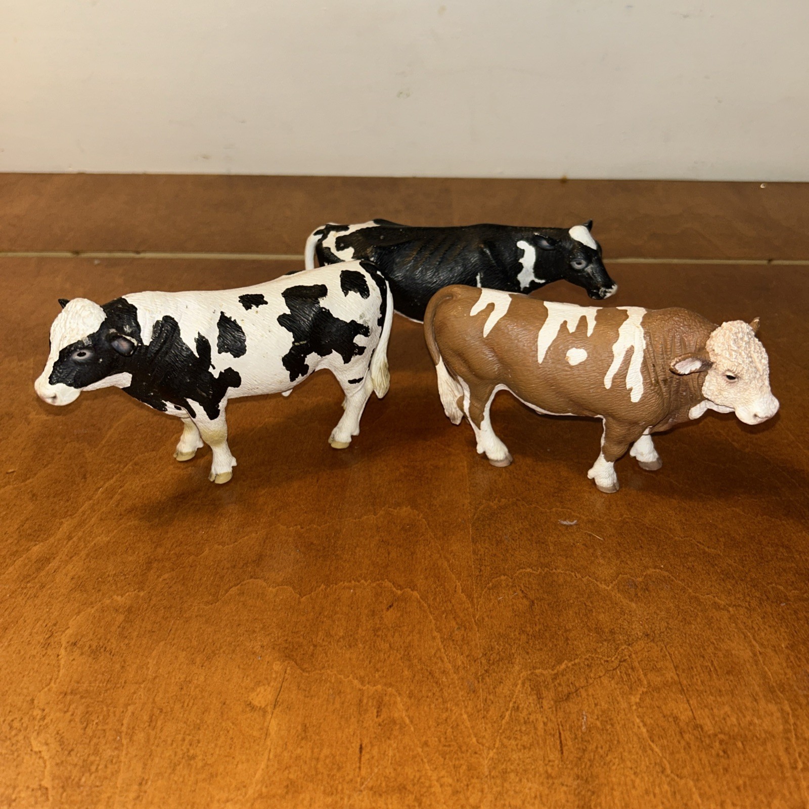 Schleich Holstein & Fleckvieh Cows Bulls Farm Retired 2007-2008 E1 Schleich Holstein & Fleckvieh Cows Bulls Farm Retired 2007-2008 E1