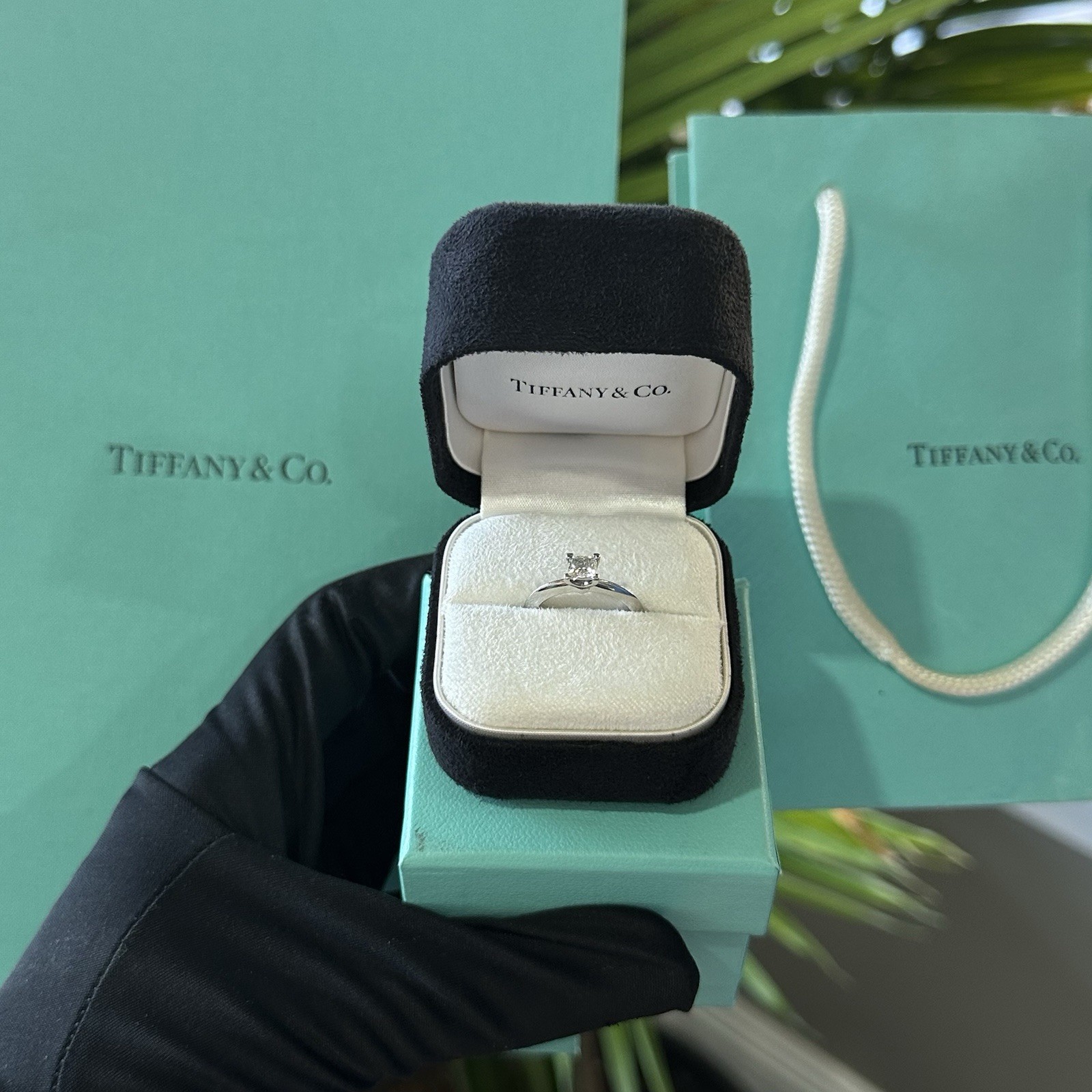 Tiffany & Co .51ct Princess Cut Natural Diamond Engagement Ring Platinum 950
