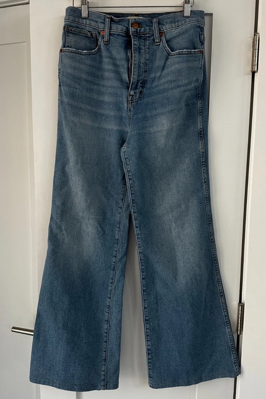 Madewell 11” High-Rise Flare Jeans size 28 Madewell 11” High-Rise Flare Jeans size 28