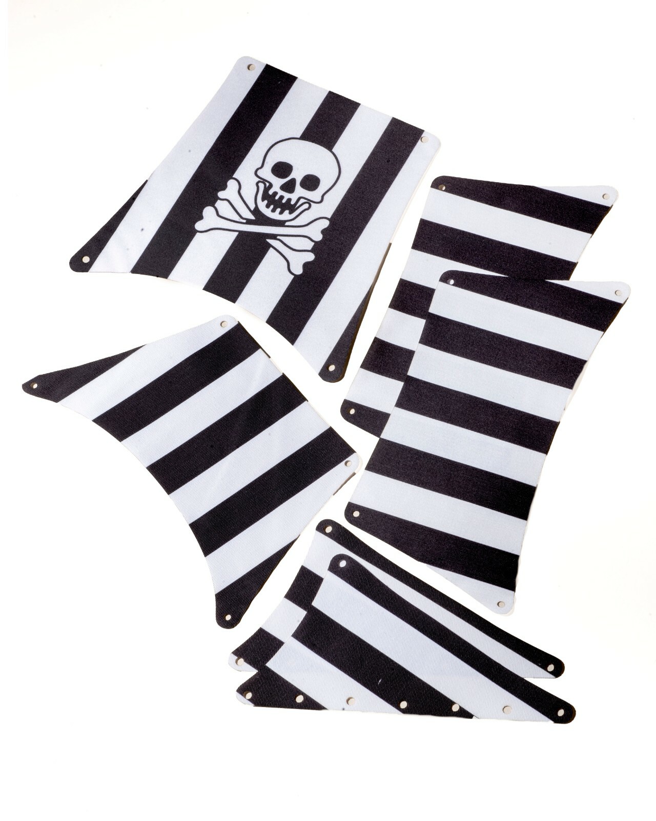 Custom Replacement Laser Cut Cloth Sails for 6286 Skull\'s Eye Schooner