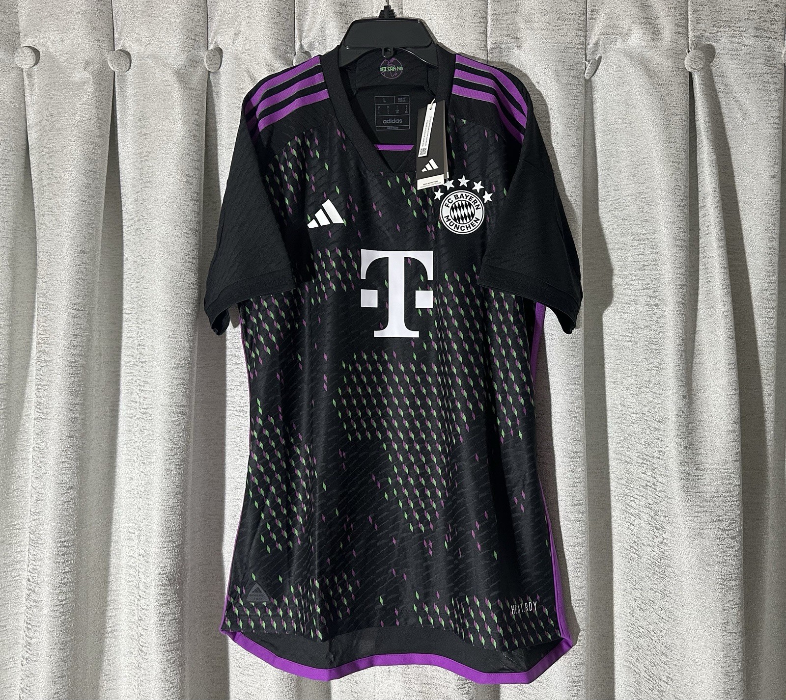 Bayern Munich 23/24 Away Adidas Heat.Rdy Authentic Jersey Size L NWT HR6947