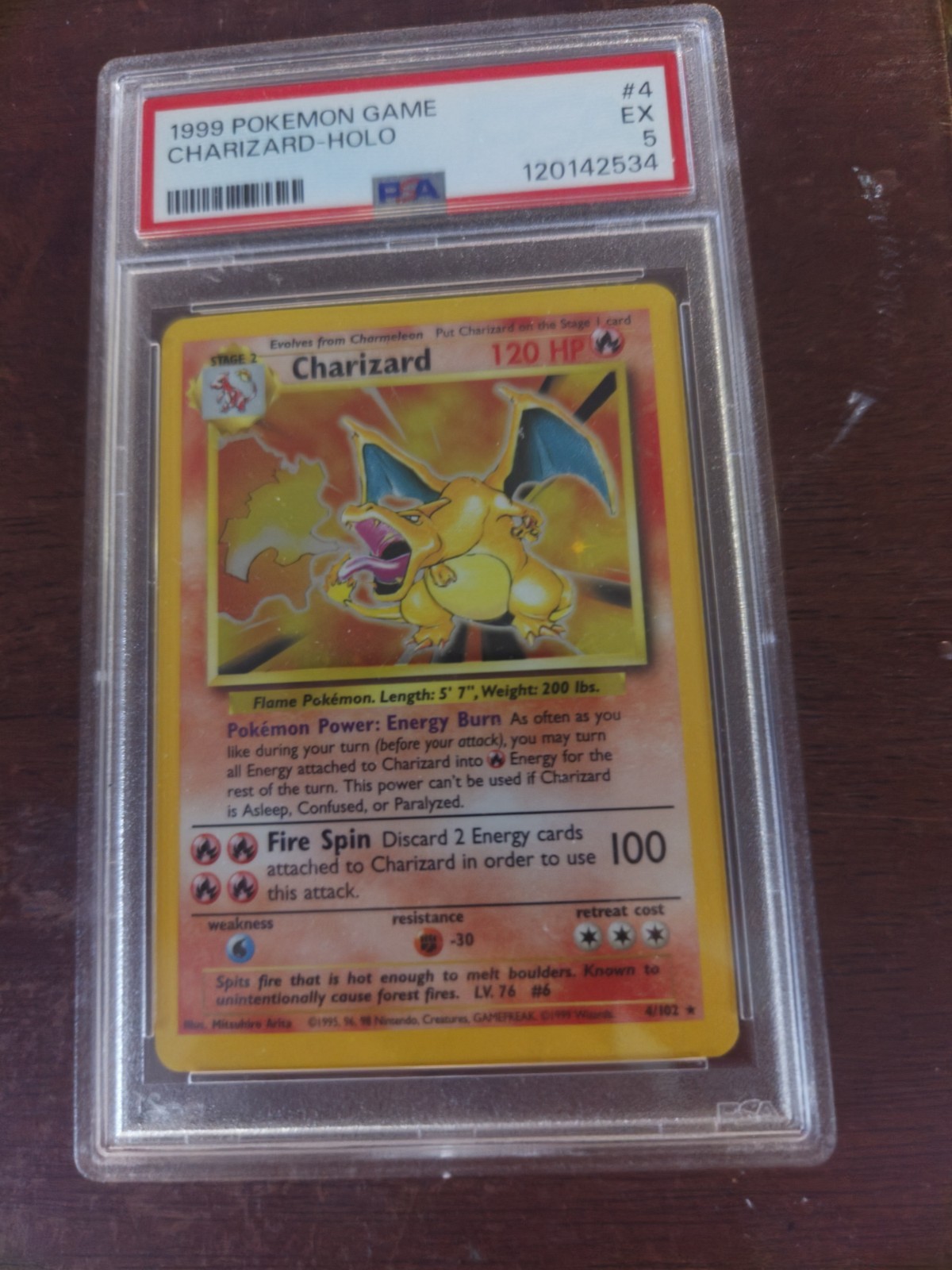 Charizard 4/102 Base Set Holo Charizard 4/102 Base Set Holo