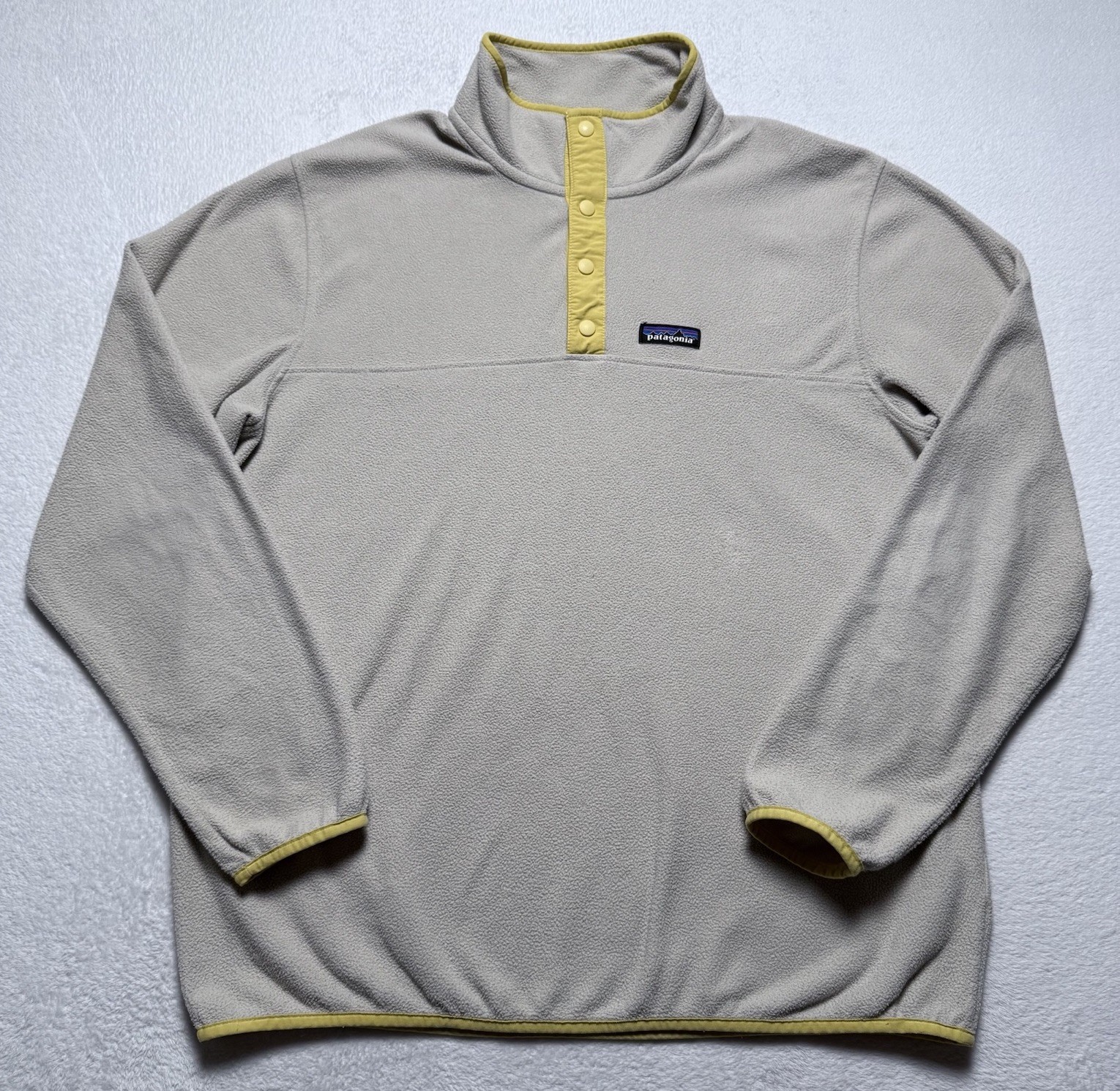 Patagonia Micro D Snap T Sweater Men’s Large Beige Cream Lightweight Fleece Patagonia Micro D Snap T Sweater Men’s Large Beige Cream Lightweight Fleece