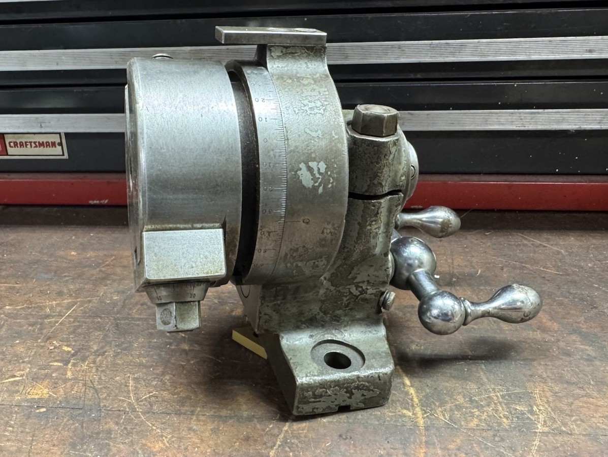 KEARNEY & TRECKER MILLING MACHINE Cherrying Attachment 16-8389 KEARNEY & TRECKER MILLING MACHINE Cherrying Attachment 16-8389
