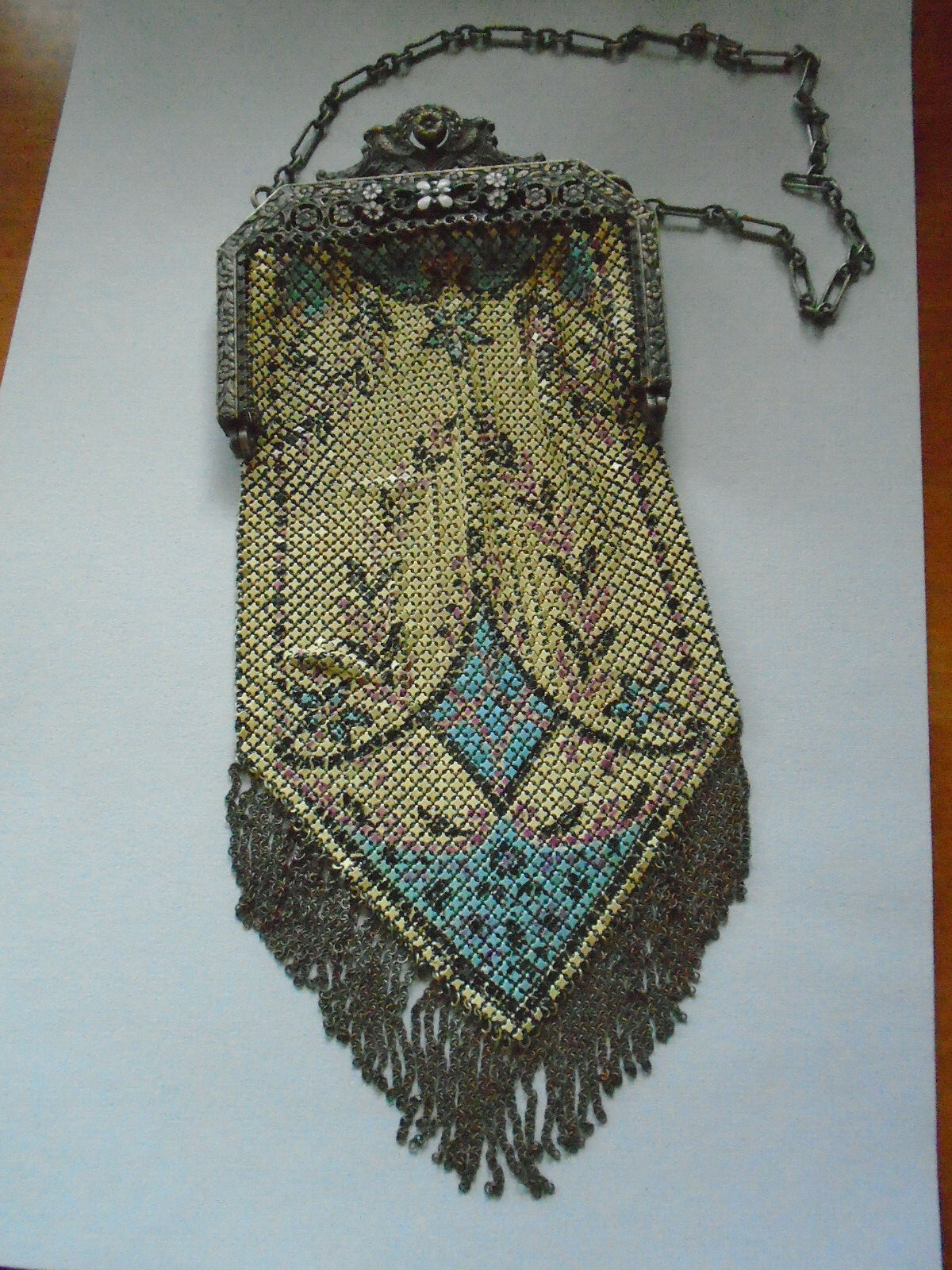 Vintage Art Deco Mandalian Manufacturing Co.silver plate & enamel mesh purse Vintage Art Deco Mandalian Manufacturing Co.silver plate & enamel mesh purse