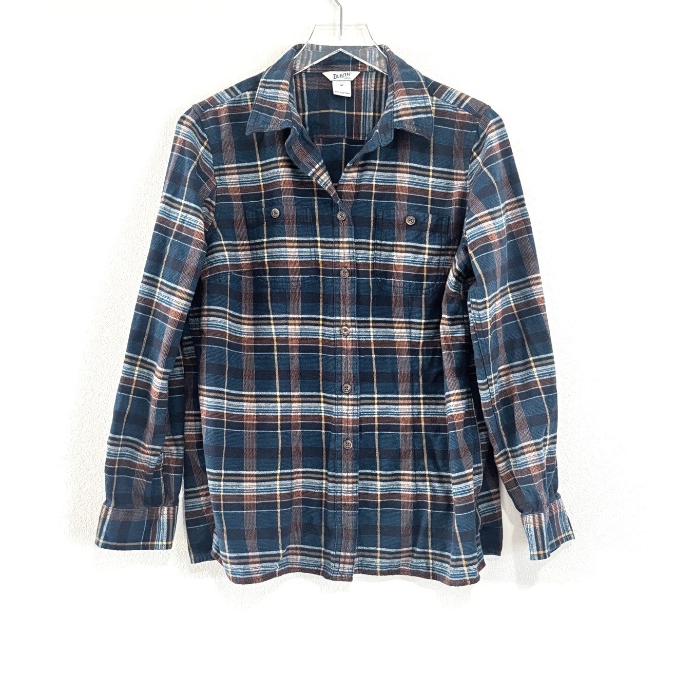 SALE Duluth Trading Co. | Women\'s Free Swingin\' Flannel Button Up Blue Shirt