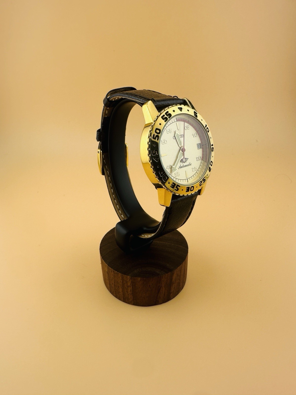 Vintage Citizen Automatic 8200A Men\'s WristWatch D/D Japan Made