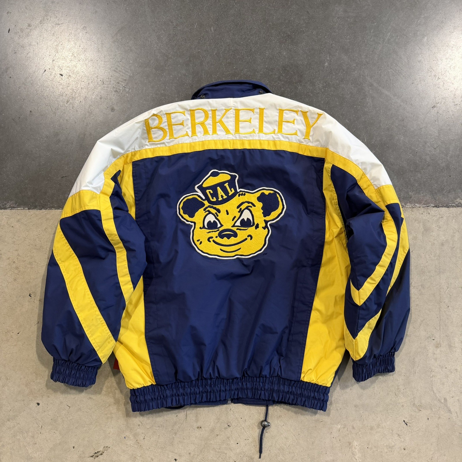 Vintage 90’s Rare Nutmeg university of california BERKELEY jacket LARGE Vintage 90’s Rare Nutmeg university of california BERKELEY jacket LARGE