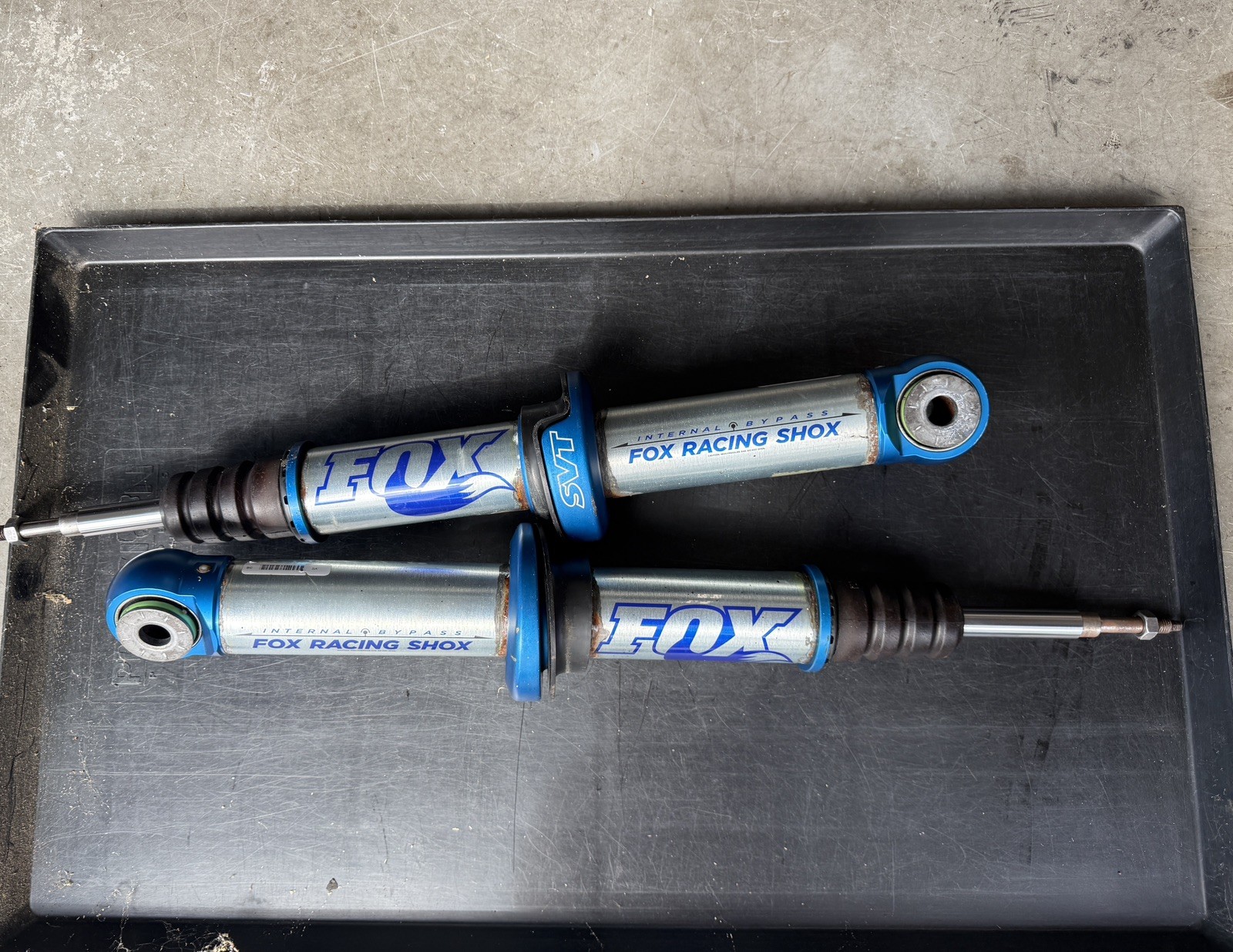 2014 F-150 Raptor OEM Ford Fox Racing Shocks Front Pair Rebuildable 55,000 miles 2014 F-150 Raptor OEM Ford Fox Racing Shocks Front Pair Rebuildable 55,000 miles