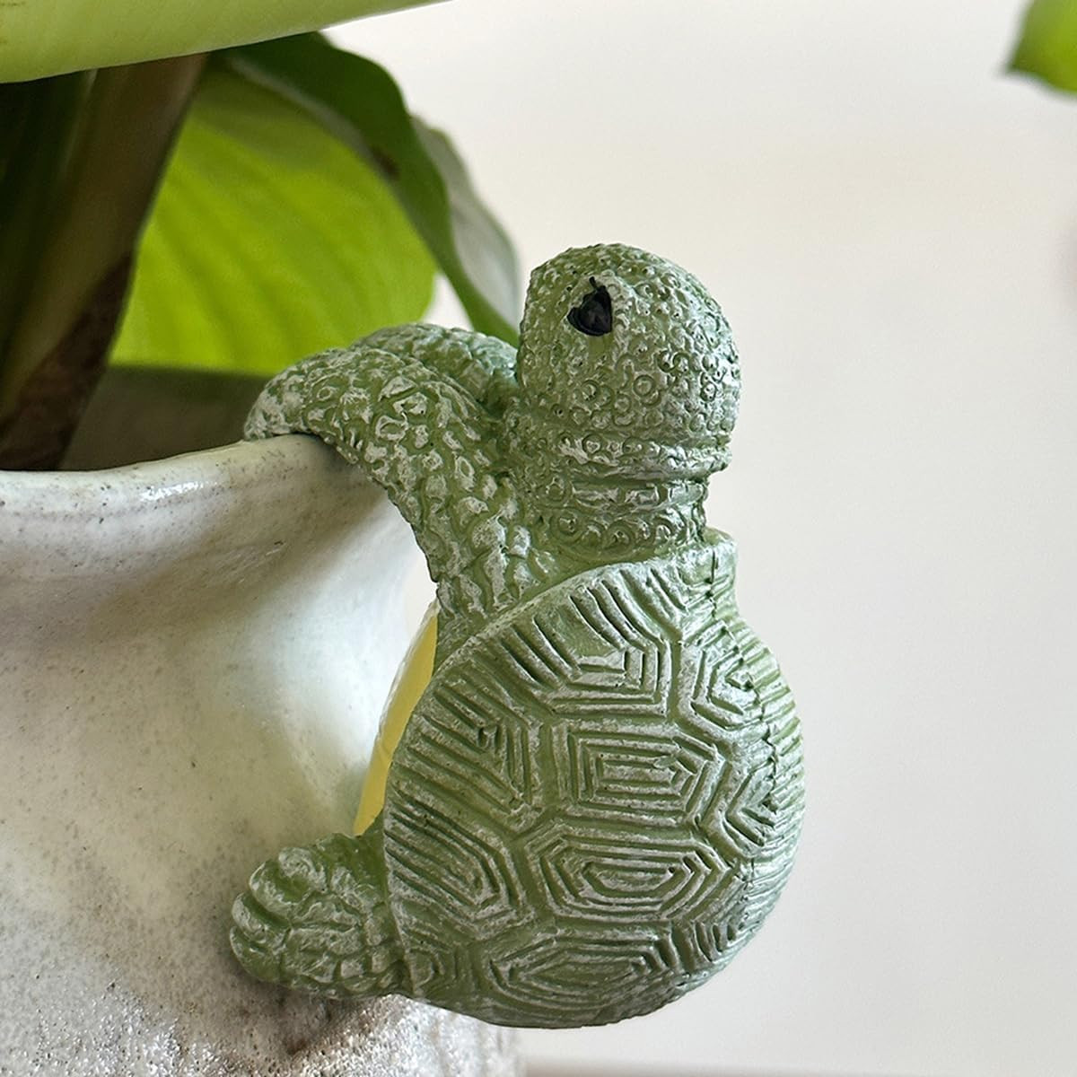 Cute Climbing Tortoise Flower Pot Hugger Figurines Resin Hanging Turtle Statue P Cute Climbing Tortoise Flower Pot Hugger Figurines Resin Hanging Turtle Statue P