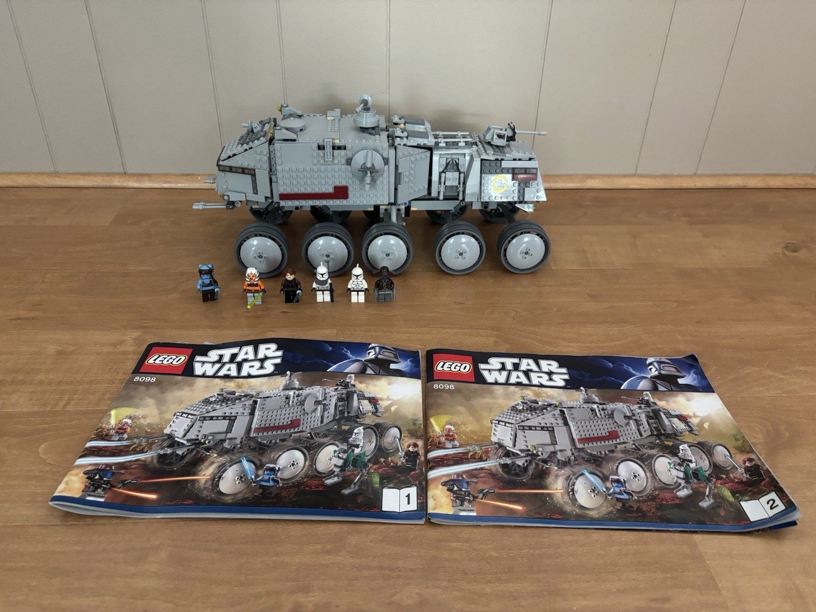 LEGO Star Wars 8098 Clone Turbo Tank Clone Wars Complete 