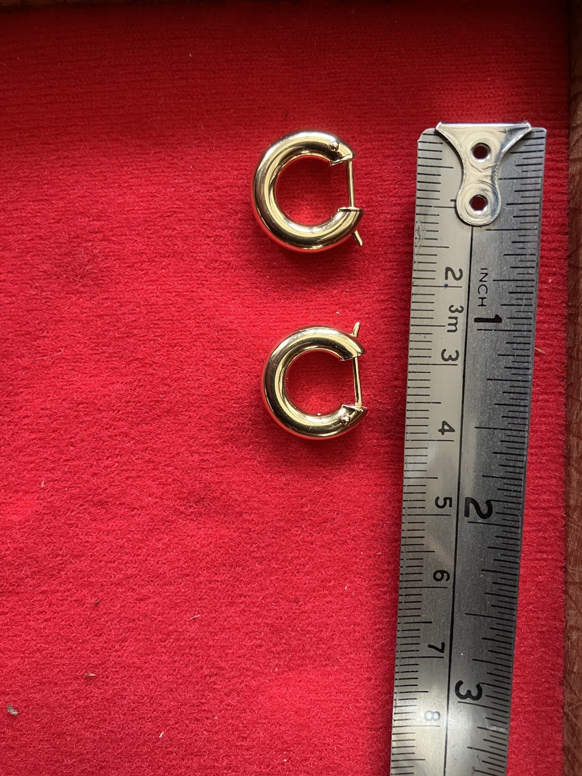 9k Yellow Gold Hollow Hoop Earring 15mm diameter from Italy