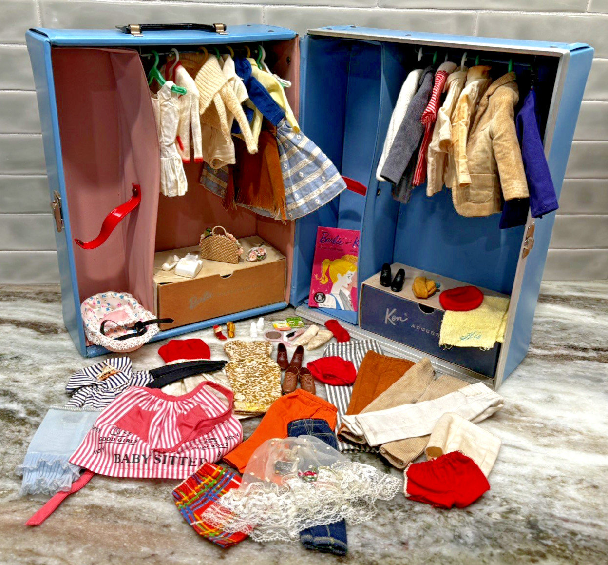 Vintage Barbie & Ken 1963 Blue Double-Case w/ Clothing & Accessories