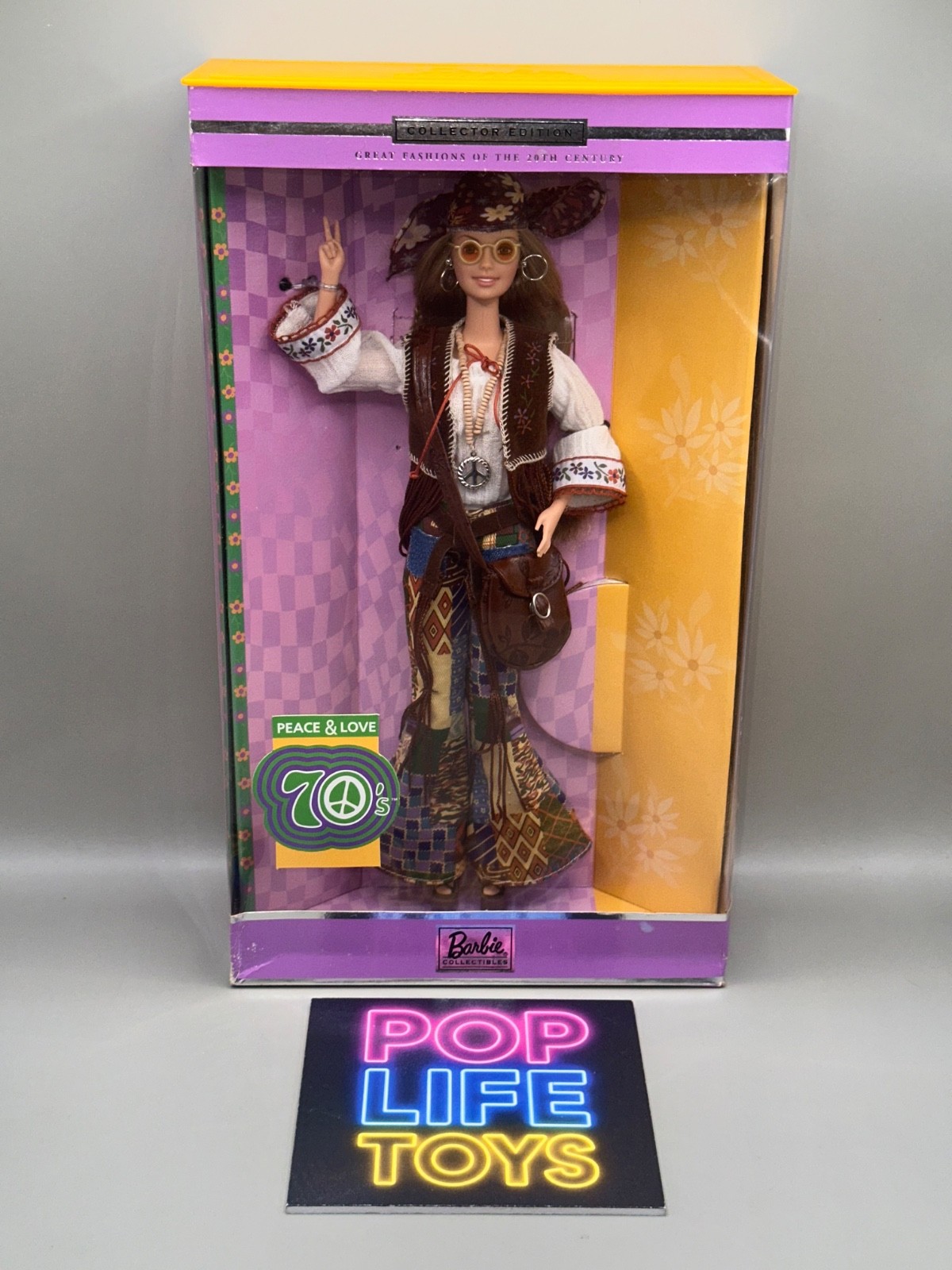 Vintage 2000 Mattel “Peace & Love 70’s Barbie” #27677 *NRFB*