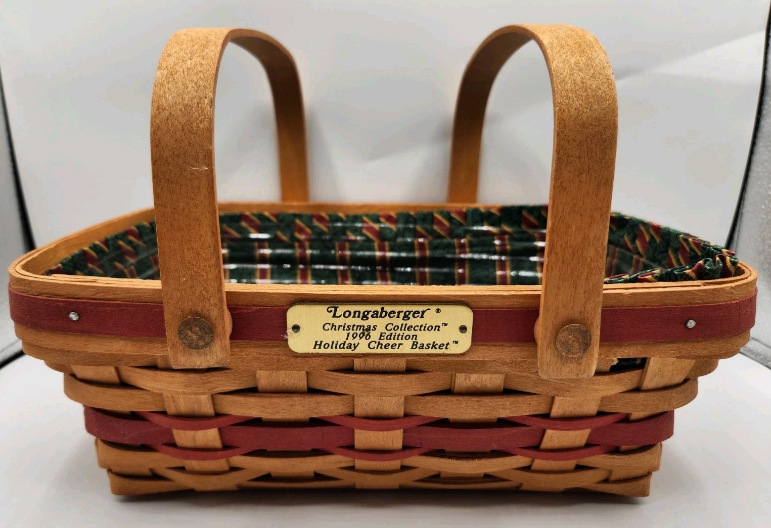 Longaberger Basket Christmas 1996 Edition Holiday Cheer with Liner & Protector Longaberger Basket Christmas 1996 Edition Holiday Cheer with Liner & Protector