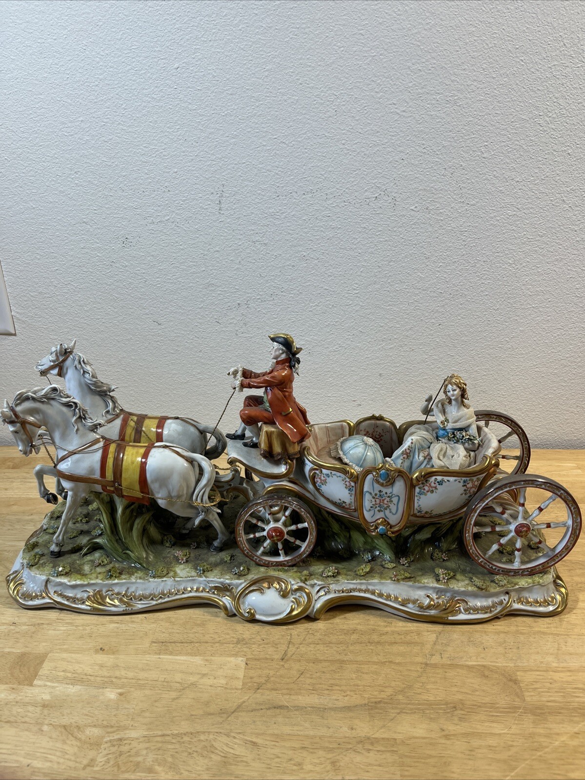 RARE Tiche Porcelaine D\'arte Milano Limited Edition \ RARE Tiche Porcelaine D\'arte Milano Limited Edition \