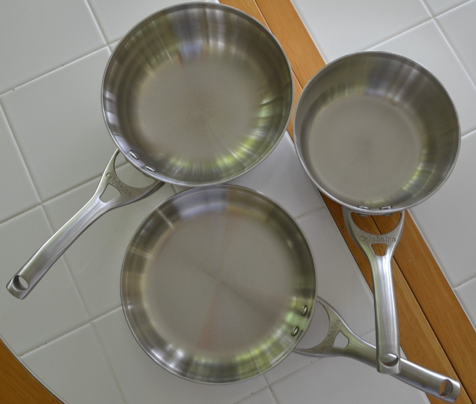 Calphalon Contemporary Stainless Chef\'s 2.0 Qt & 1.5Qt.  Saucepans,  8\'\'  Frypan