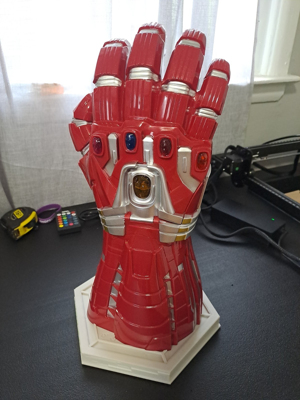 Marvel Avengers Endgame Encore Thanos Infinity Gauntlet Popcorn Bucket NEW