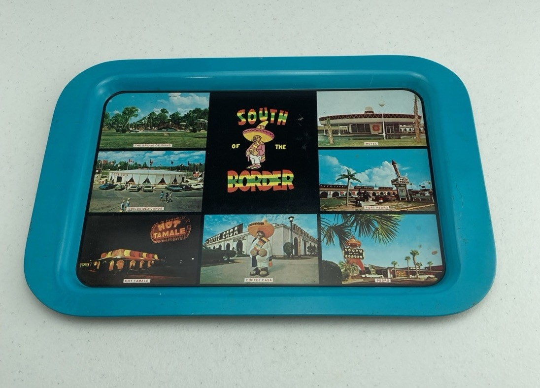Vintage SOUTH OF THE Border souvenir METAL TIN serving tray TV Rare Piece