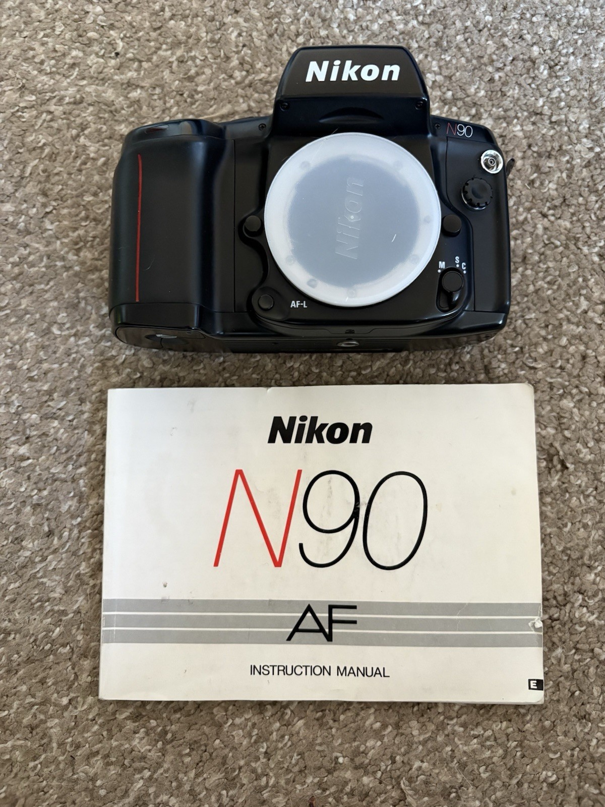 Nikon N90 AF 35mm SLR Film Camera Body Black w/ Instruction Manual