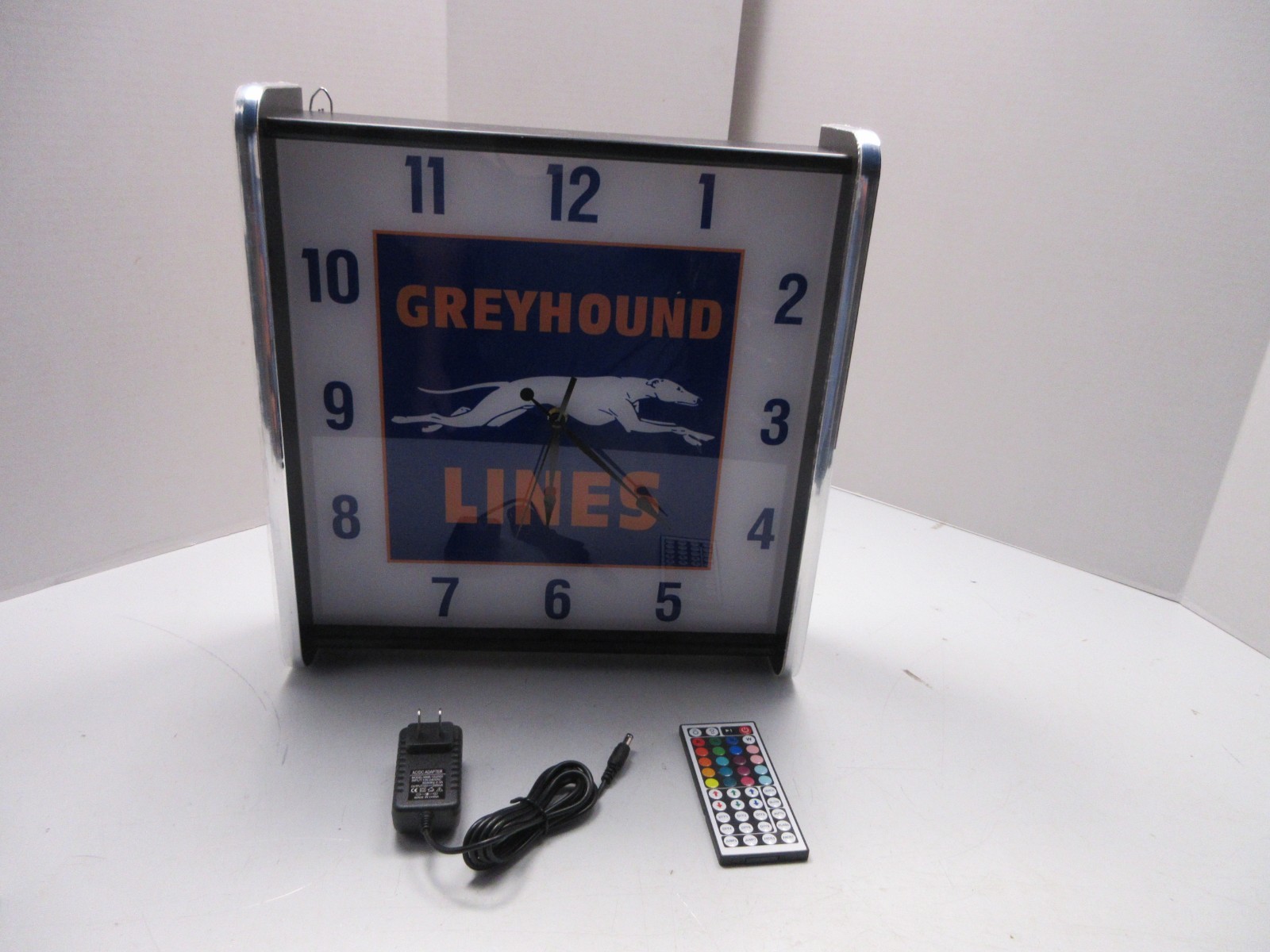Greyhound Lines LED light up Advertising wall clock Brand New