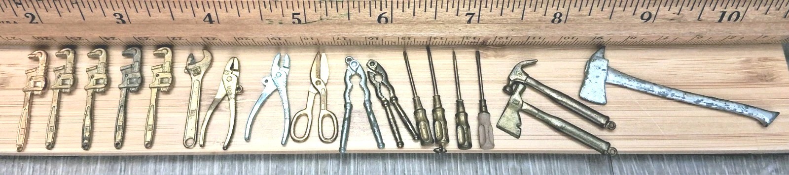 VTG 1940 Miniature 18 Intercast Metal Tools Hardware Promotional Gifts VTG 1940 Miniature 18 Intercast Metal Tools Hardware Promotional Gifts