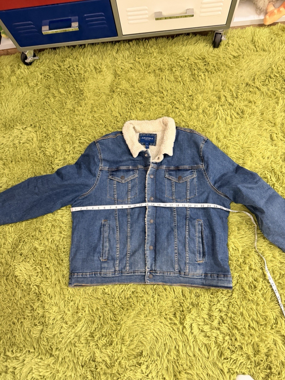 Arizona Jean Co Men\'s Blue Sherpa Lined Trucker Jacket w/ Pockets XXL Arizona Jean Co Men\'s Blue Sherpa Lined Trucker Jacket w/ Pockets XXL