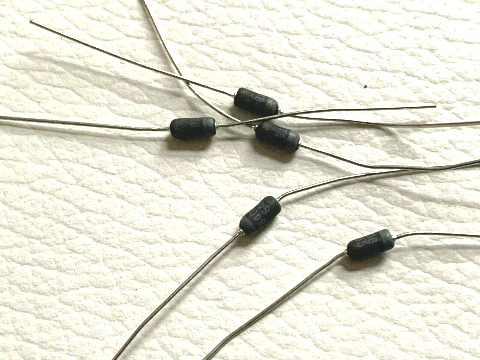 1N645 1N645 Diode / Switching 225V 0.4A 2-Pin DO-35 LOT OF 20