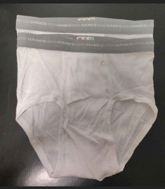 Vintage Hanes Men\'s Classic White Briefs with Gray Waistband - 2 Pack - Size 32